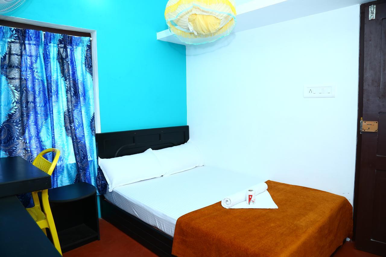 Funky Art Beach House Alappuzha Ngoại thất bức ảnh