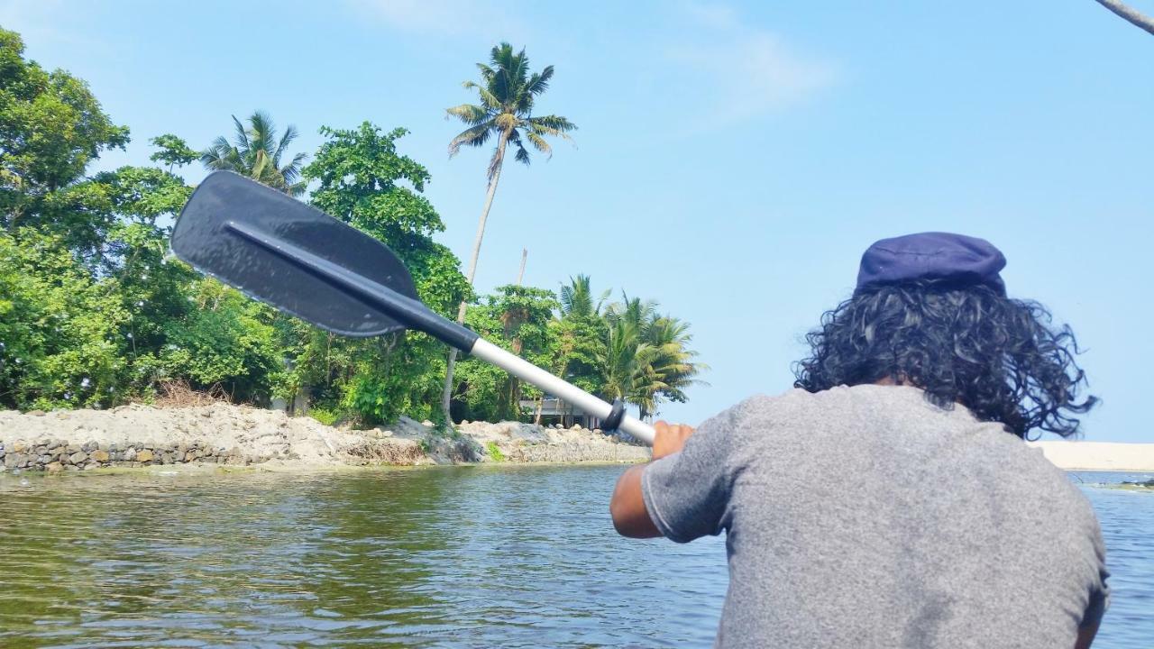 Funky Art Beach House Alappuzha Ngoại thất bức ảnh